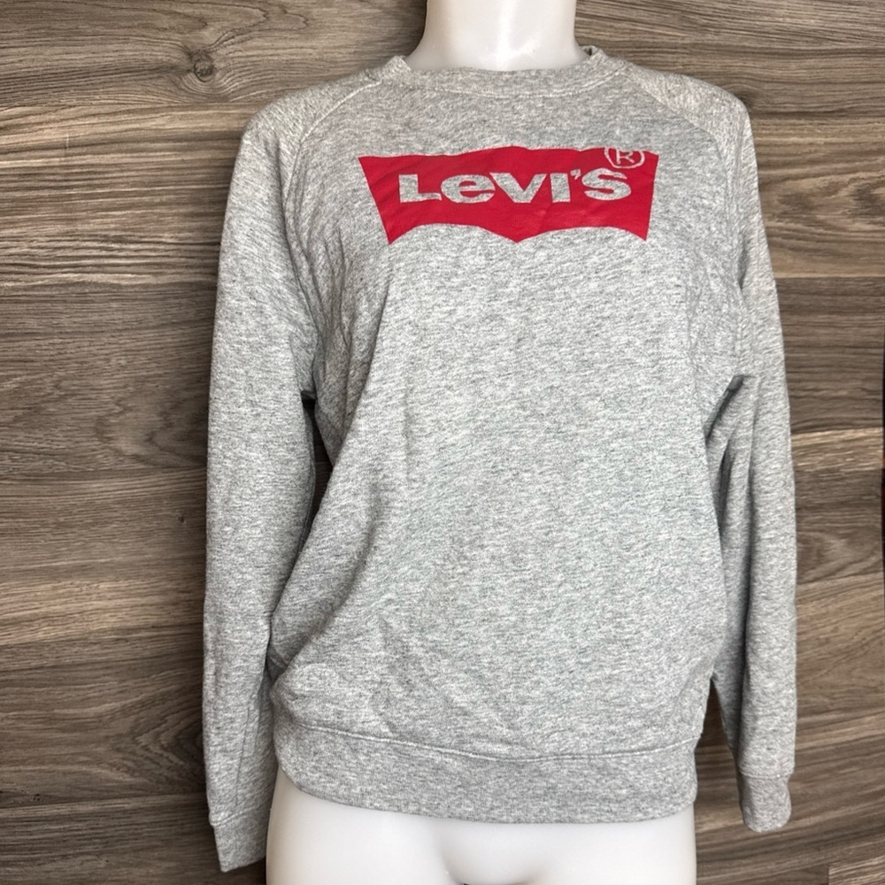 Levi's original batwing Red Logo Gray Crewneck Sweater size M